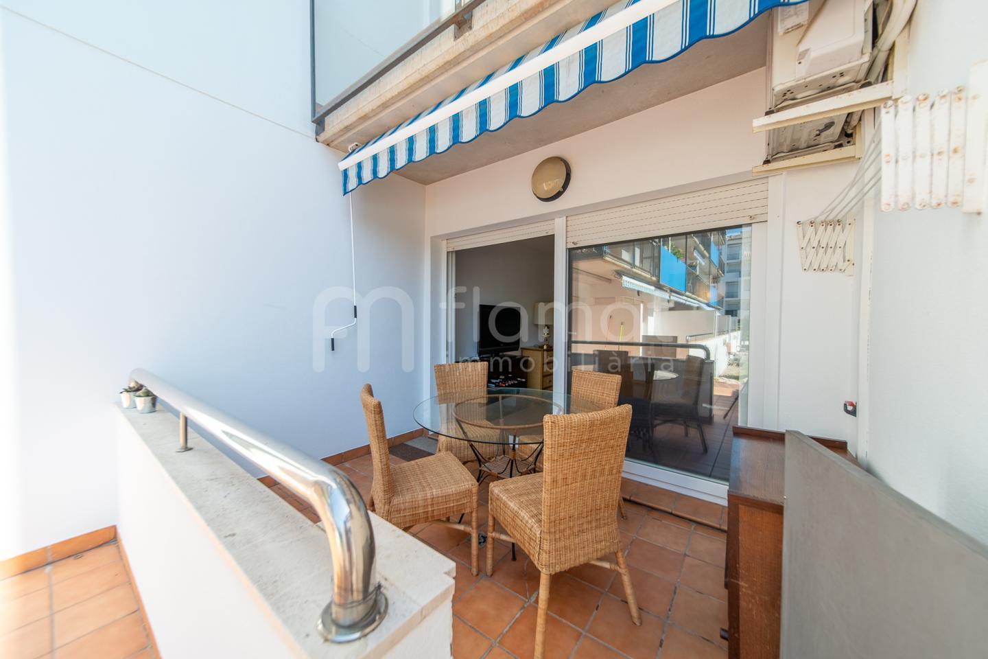 pisos en roses · avinguda-port-canigo-17480 190000€