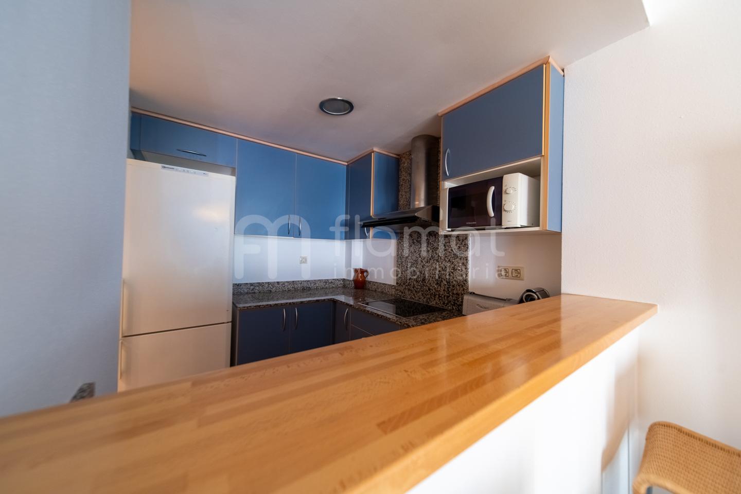pisos en roses · avinguda-port-canigo-17480 190000€