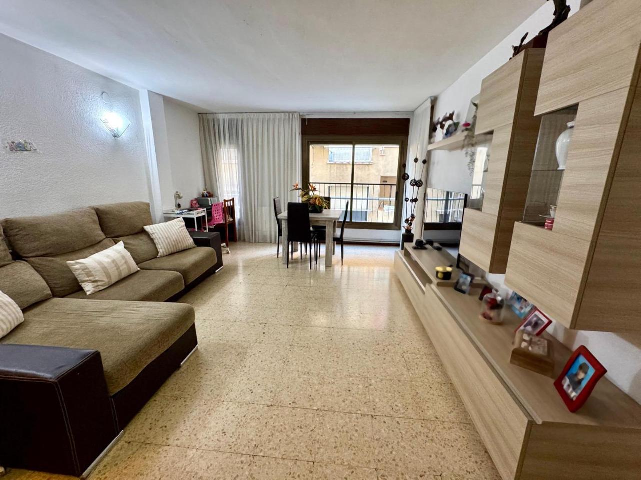 piso en montcada-i-reixac · mas-rampinyo---carrerada---montcada-nova 220000€