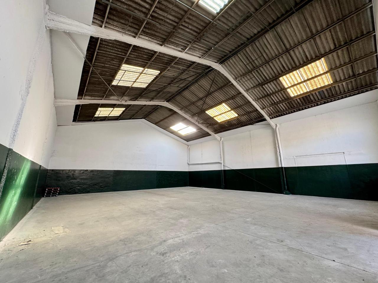 nau-industrial en canovelles · canovelles €