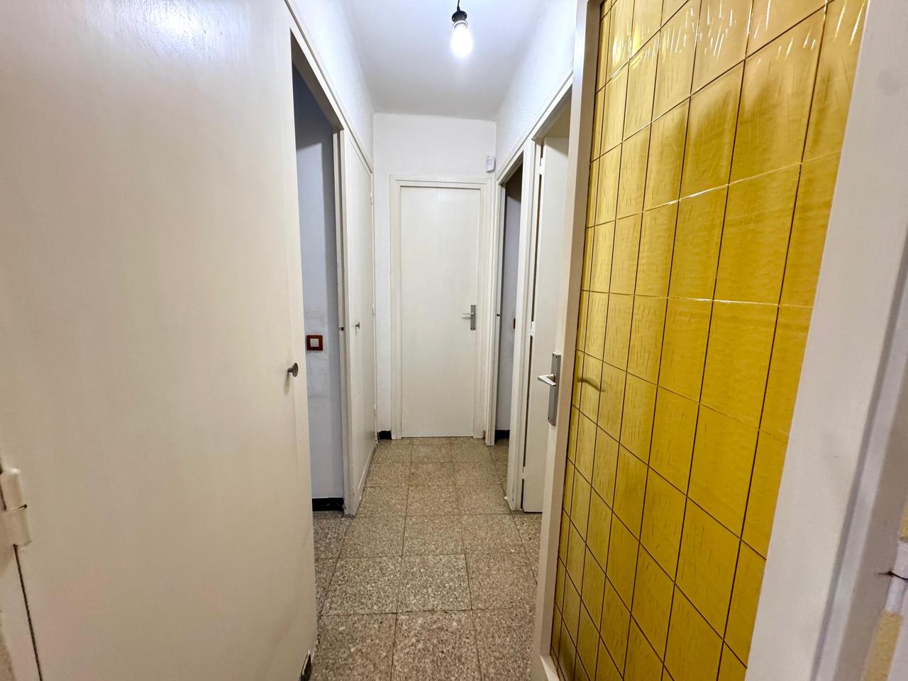 piso en montcada-i-reixac · montcada-centro 199000€