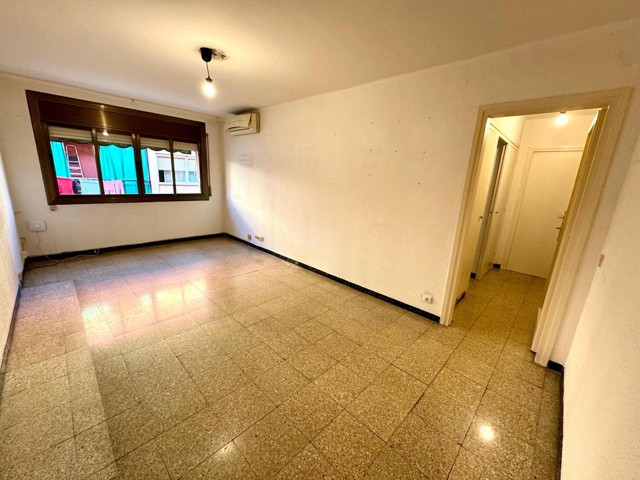 piso en montcada-i-reixac · montcada-centro 199000€