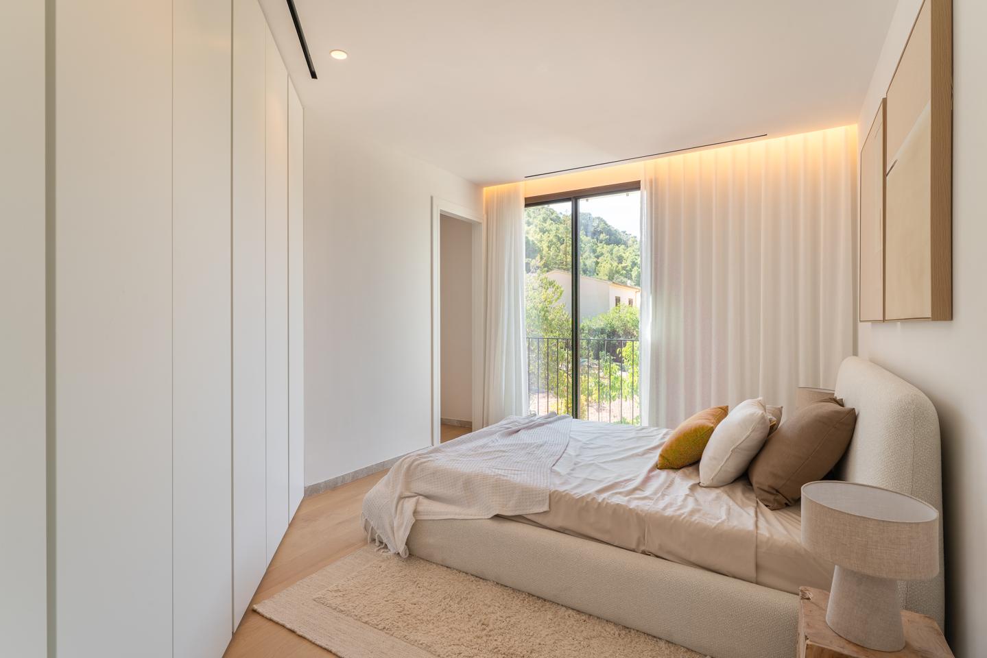 Casa de obra nueva con íntimo patio mediterráneo en S’Arracó — S'Arracó — Foto 11