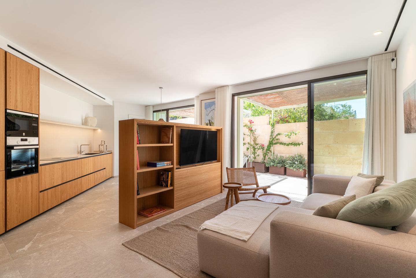Casa de obra nueva con íntimo patio mediterráneo en S’Arracó — S'Arracó — Foto 3