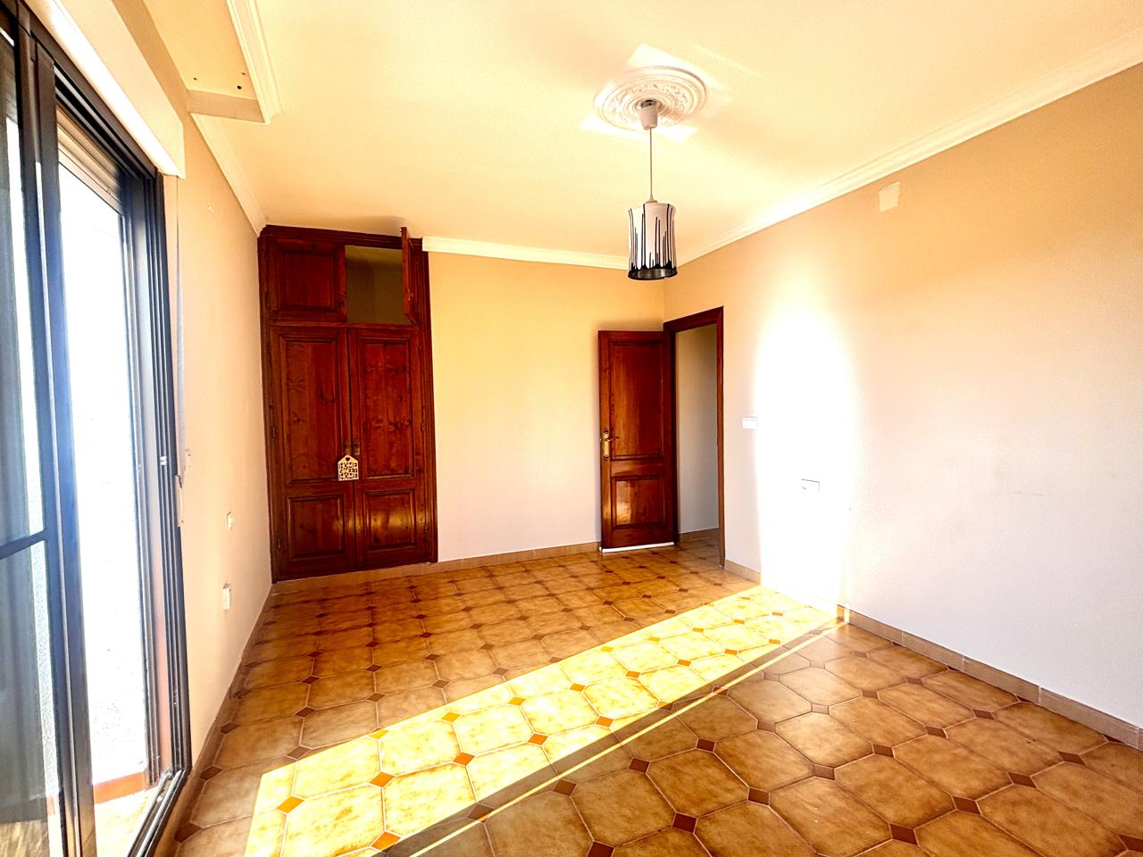 Villa · Salobrena · 5 hab.