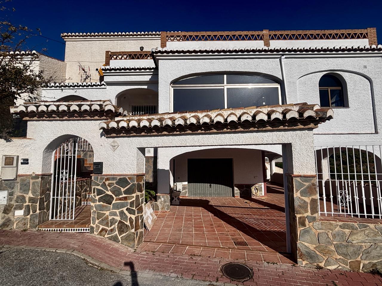 Villa · Salobrena · 5 hab.