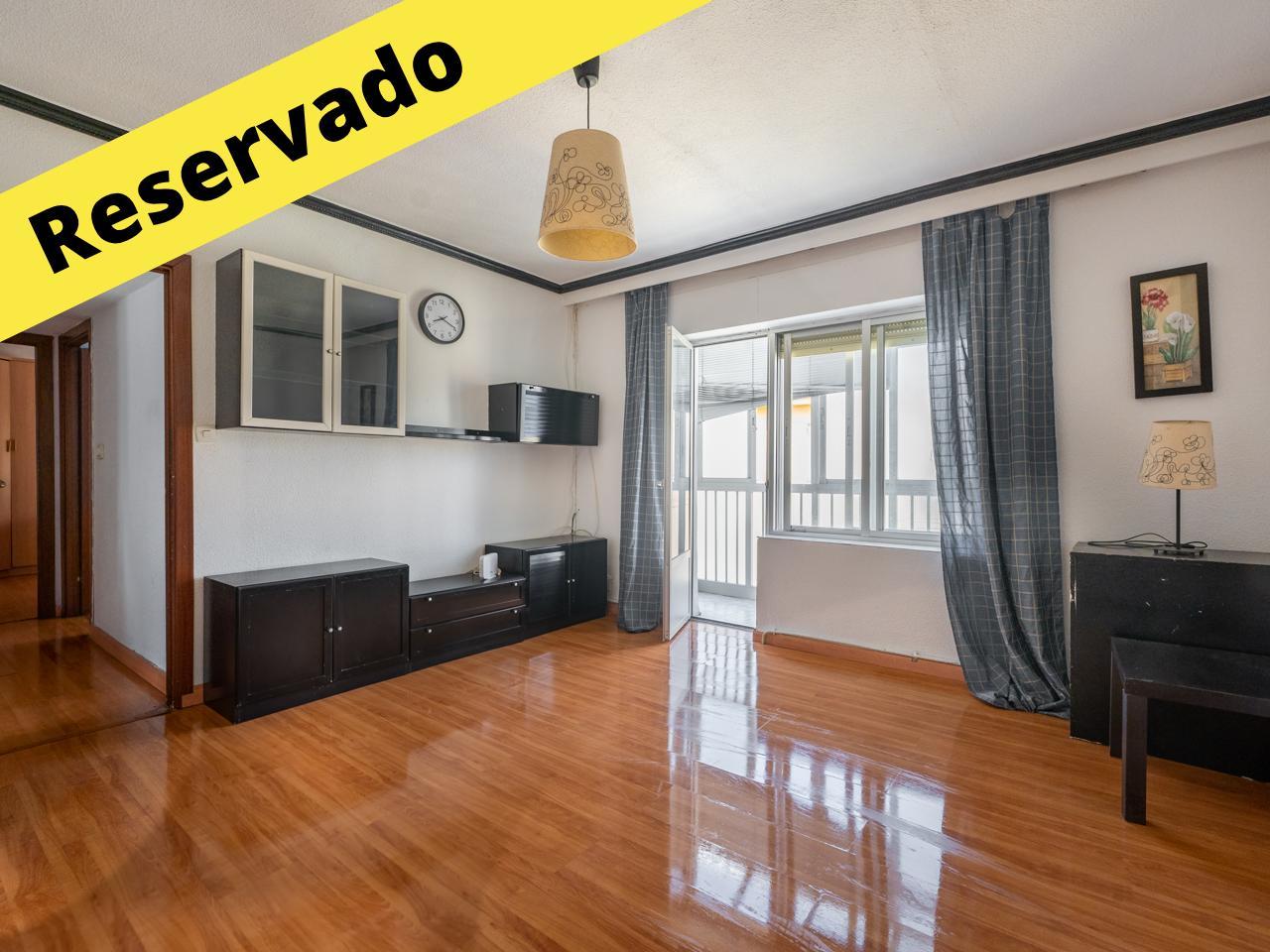 Piso con GRAN POTENCIAL que cuenta con ASCENSOR en la zona SUR