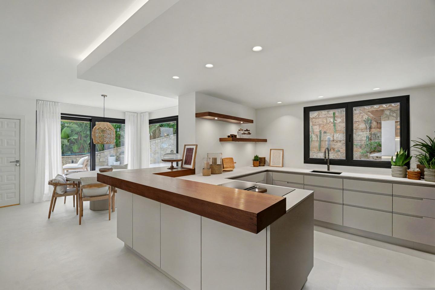 Moderna villa familiar en ubicación perfecta en Costa d’en Blanes — Costa d'en Blanes — Foto 3