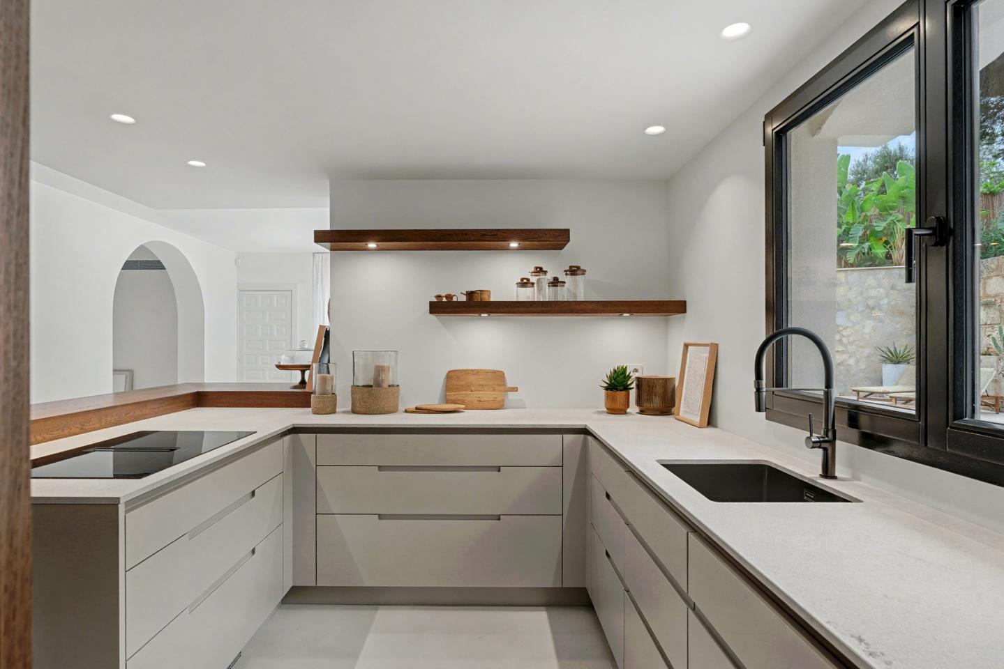 Moderna villa familiar en ubicación perfecta en Costa d’en Blanes — Costa d'en Blanes — Foto 6