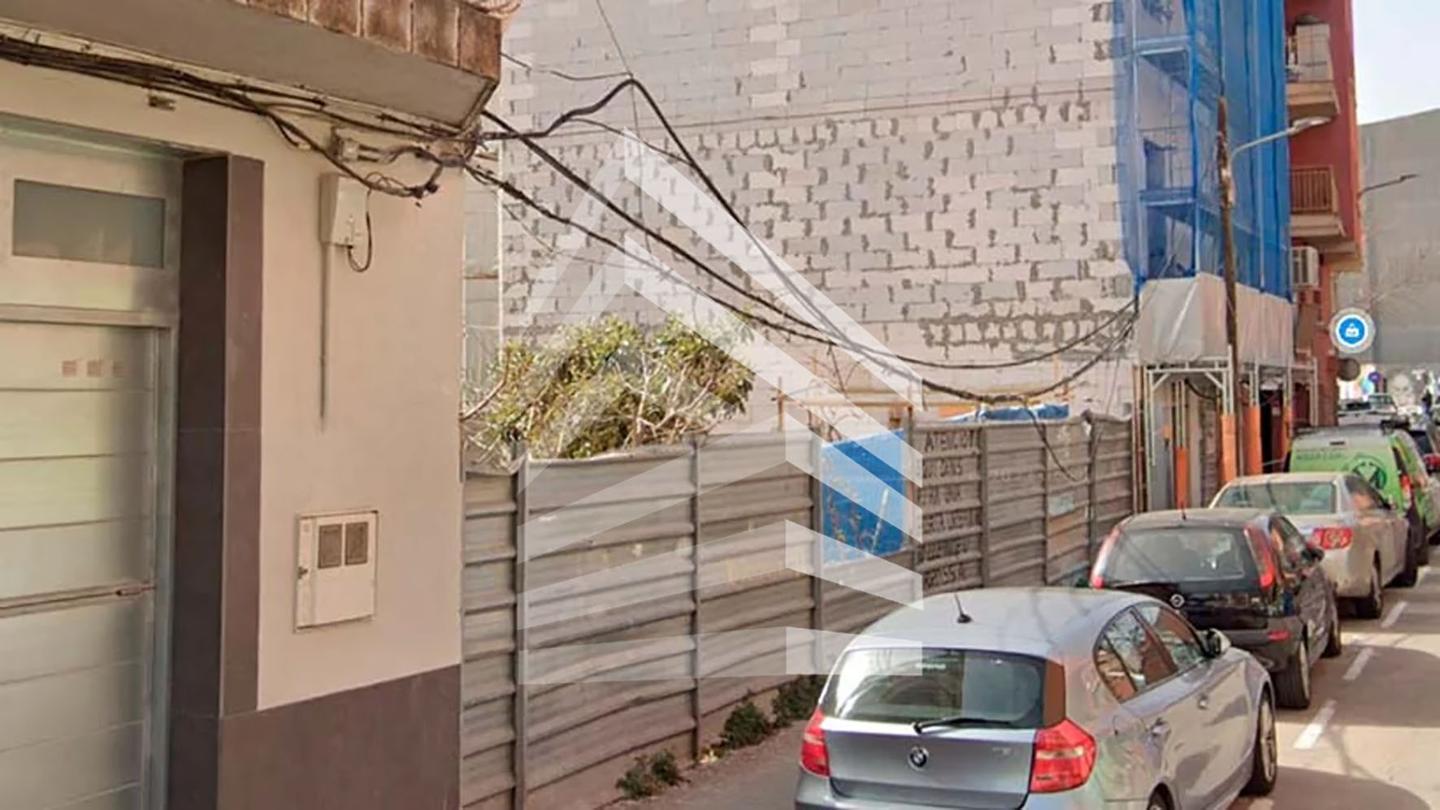 terrenos en barbera-del-valles · carrer-de-nemesi-valls-08210 542000€