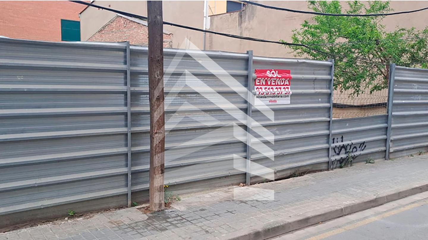 terrenos en barbera-del-valles · carrer-de-nemesi-valls-08210 542000€