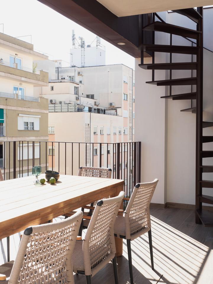 Ático moderno a estrenar con amplias terrazas y vistas abiertas en Santa Catalina — Palma — Foto 4