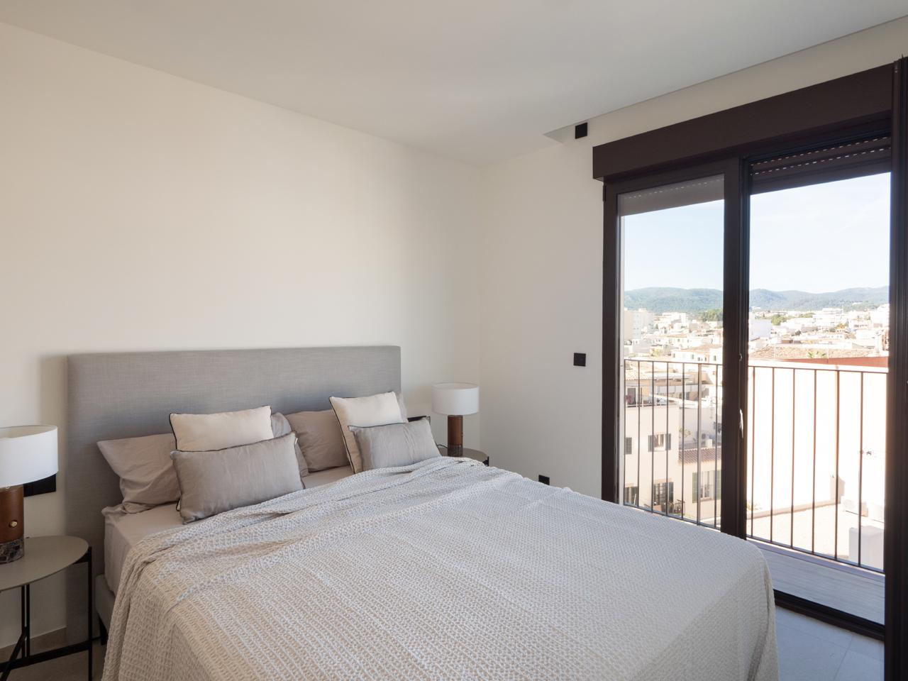 Ático moderno a estrenar con amplias terrazas y vistas abiertas en Santa Catalina — Palma — Foto 14
