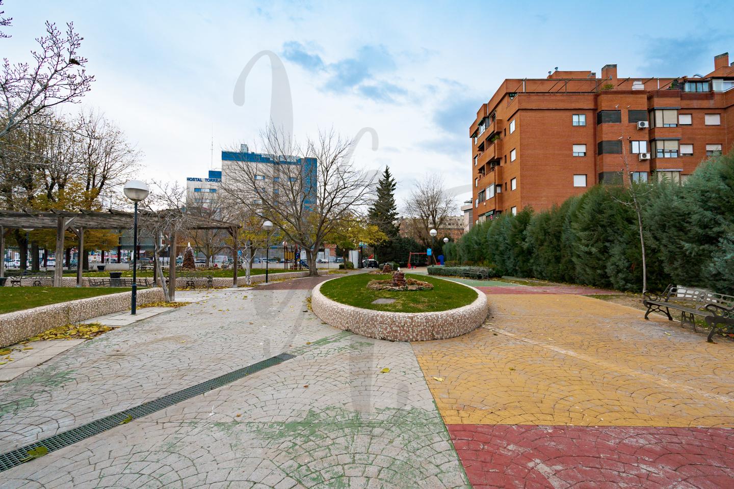 pisos en torrejon-de-ardoz · calle-rioja-28850 €