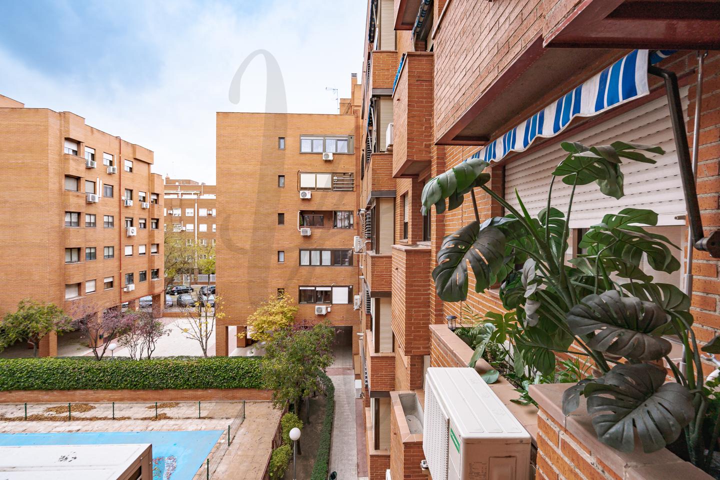 pisos en torrejon-de-ardoz · calle-rioja-28850 €
