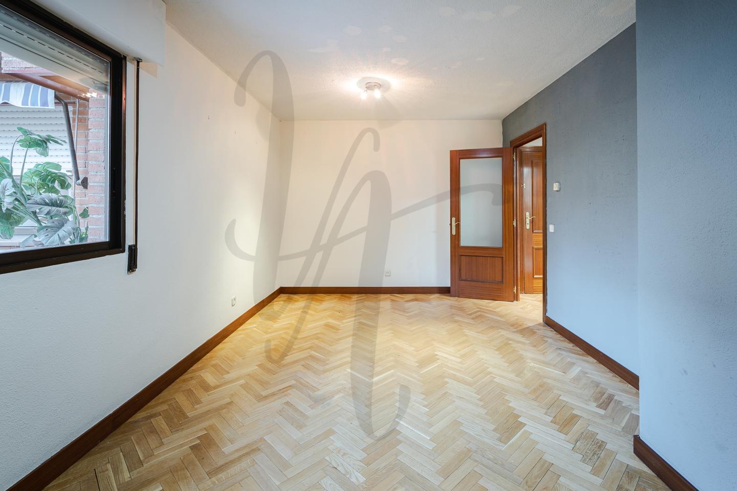 pisos en torrejon-de-ardoz · calle-rioja-28850 €