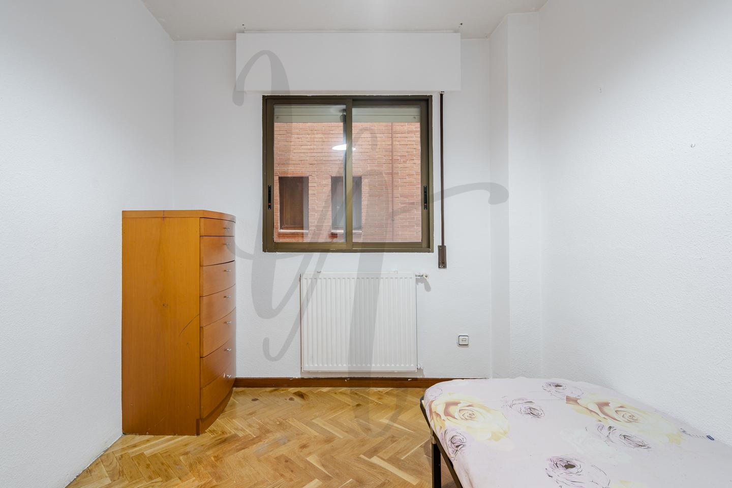 pisos en torrejon-de-ardoz · calle-rioja-28850 €