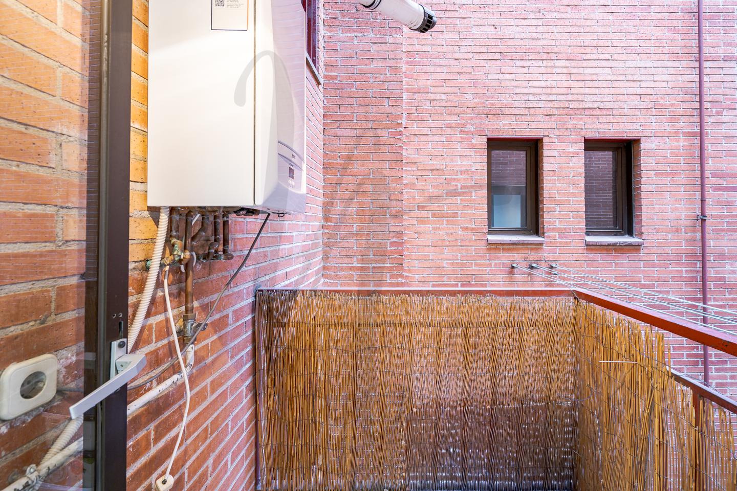 pisos en torrejon-de-ardoz · calle-rioja-28850 €