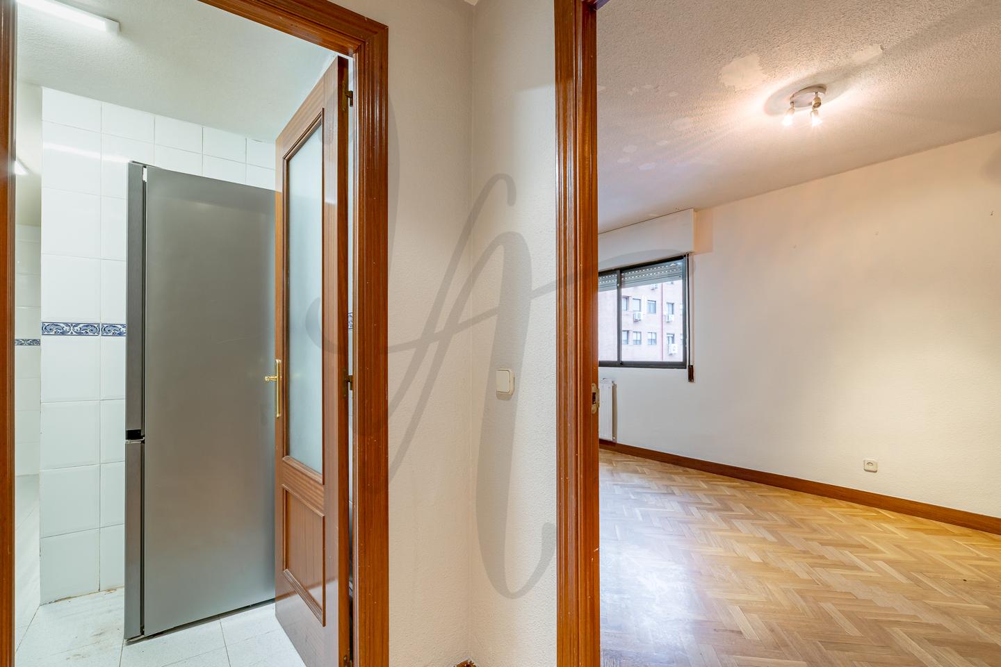 pisos en torrejon-de-ardoz · calle-rioja-28850 €