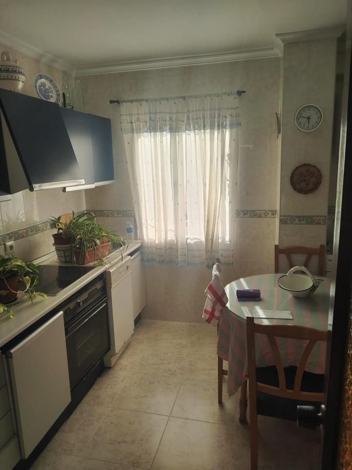 APARTAMENTO A LA VENTA CERCA DE LA PLAYA VICTORIA