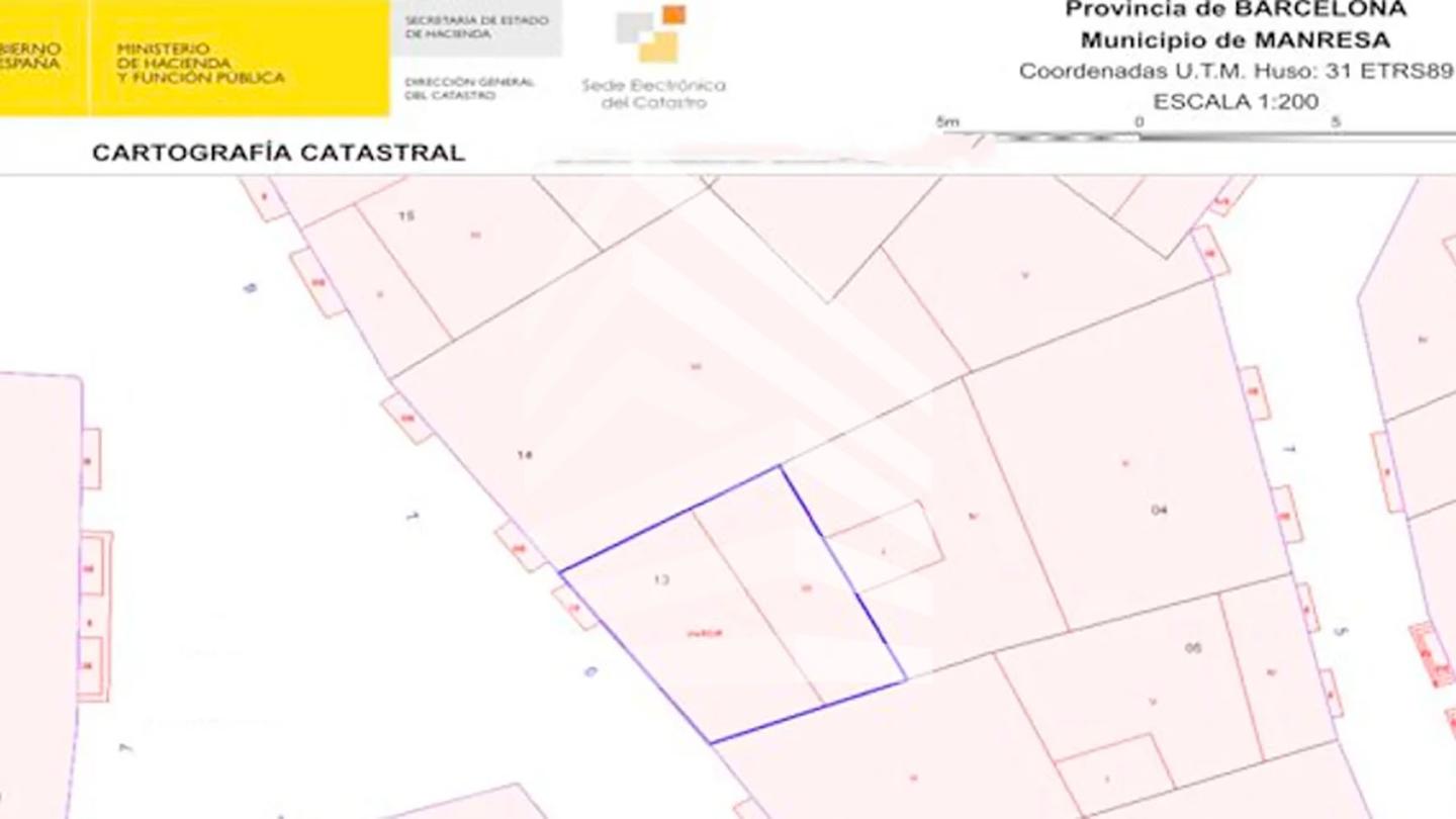 edificio en manresa · placa-de-sant-ignasi-malalt-08241 86000€