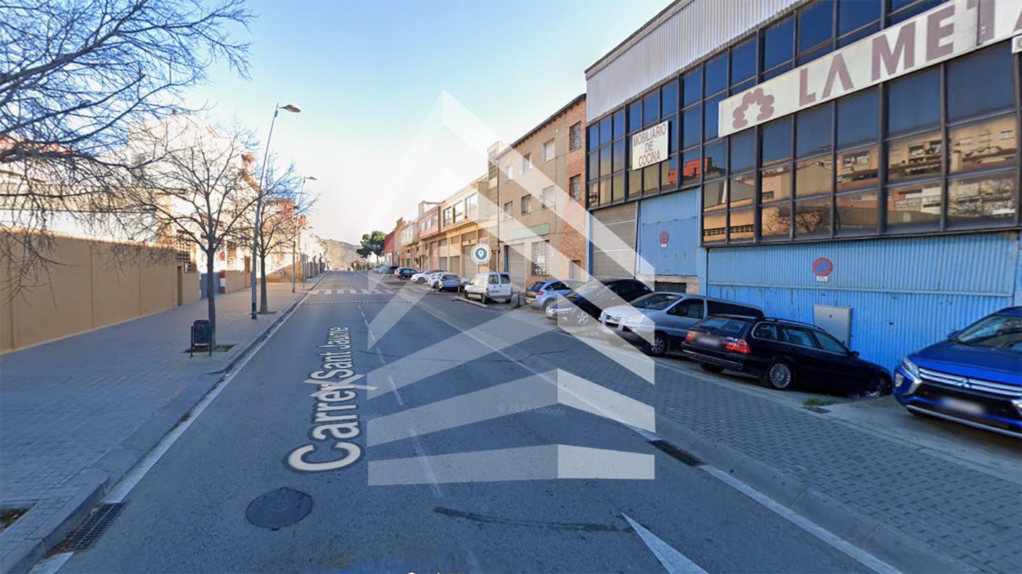 nave-industrial en ripollet · carrer-sant-jaume-08291 270000€