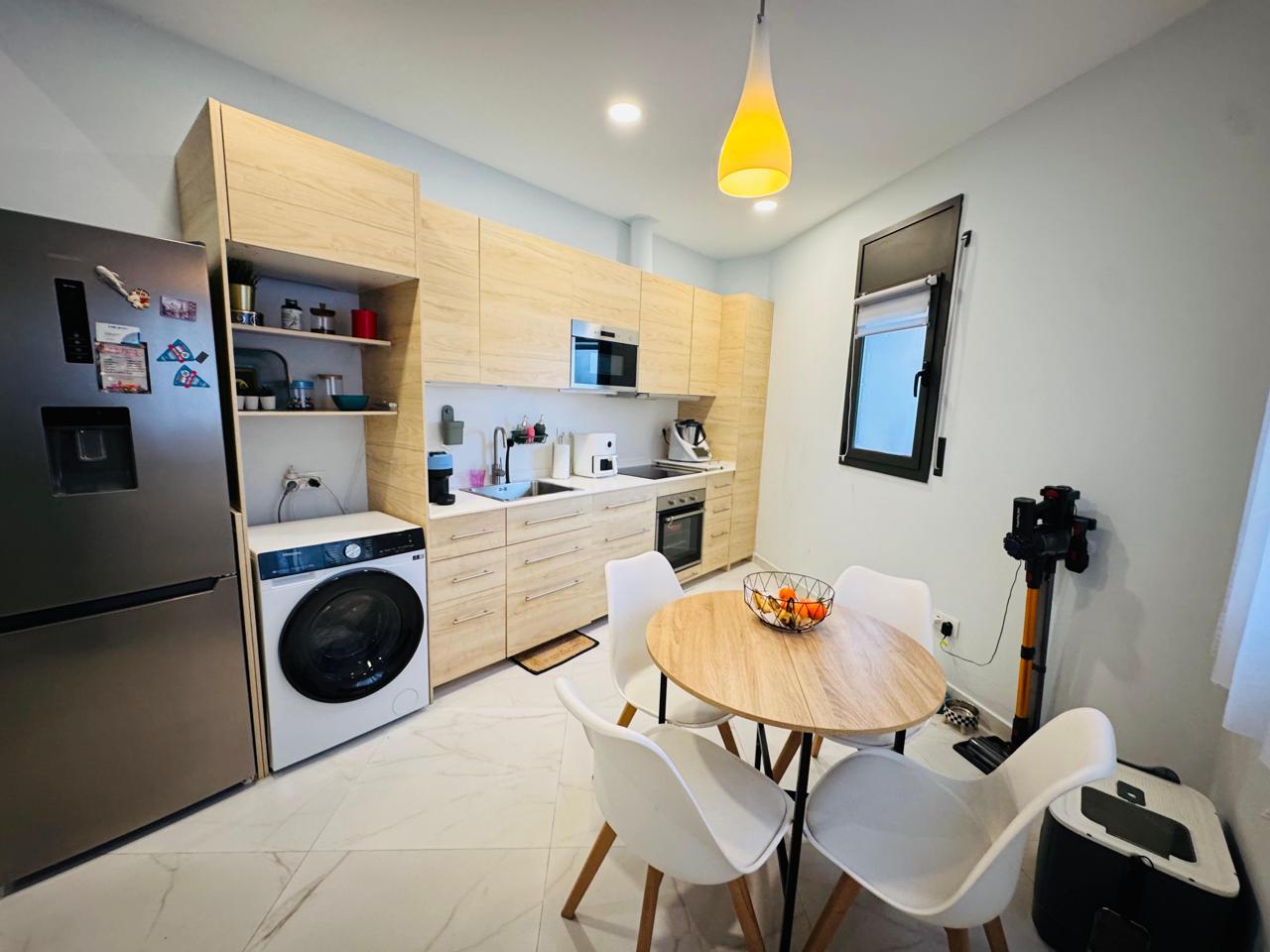 casa--chalet en montcada-i-reixac · can-sant-joan 190000€