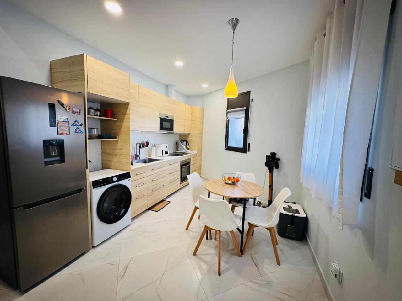 casa--chalet en montcada-i-reixac · can-sant-joan 190000€
