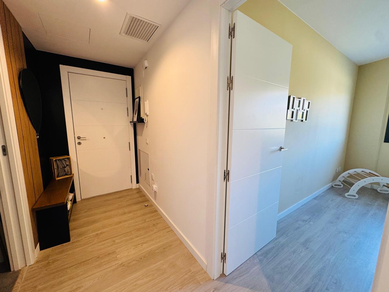 piso en martorelles · ronda-del-mercat-08107 299000€