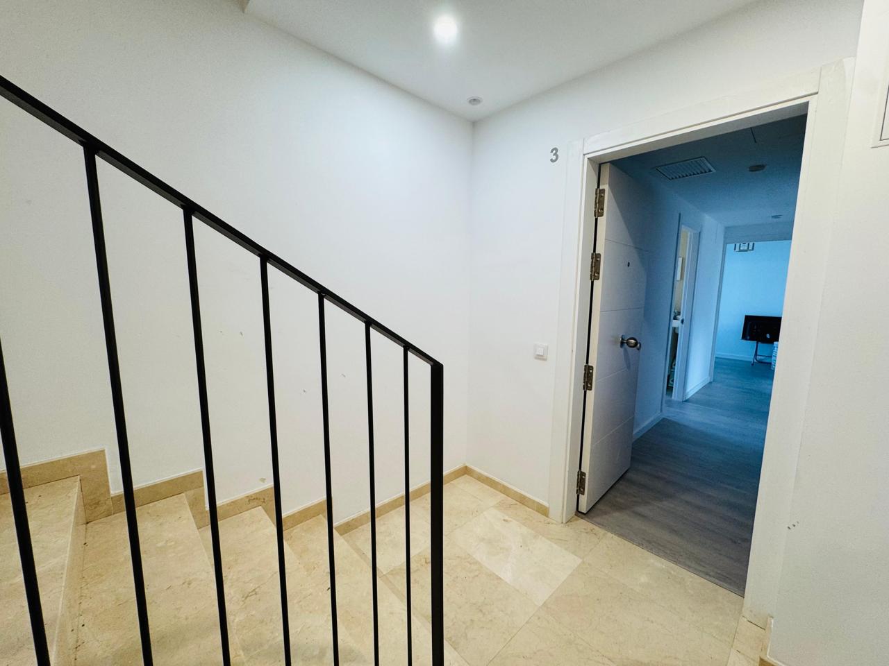 piso en martorelles · ronda-del-mercat-08107 299000€