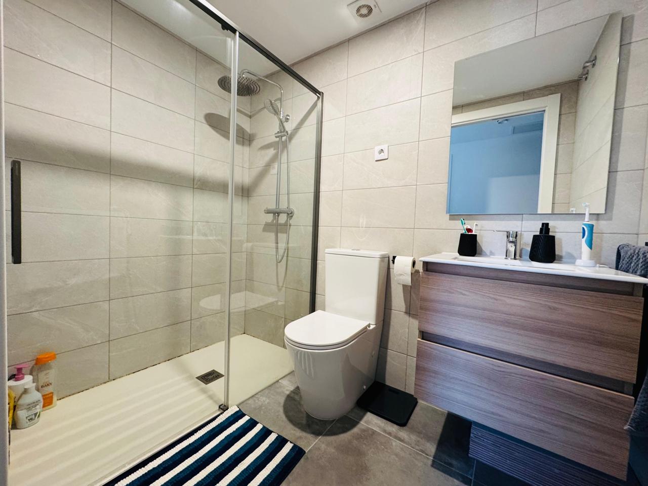 piso en martorelles · ronda-del-mercat-08107 299000€