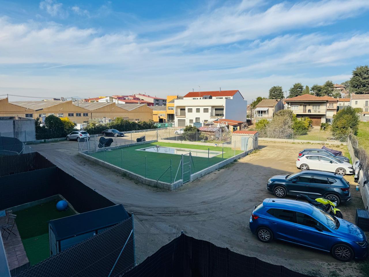 piso en martorelles · ronda-del-mercat-08107 299000€