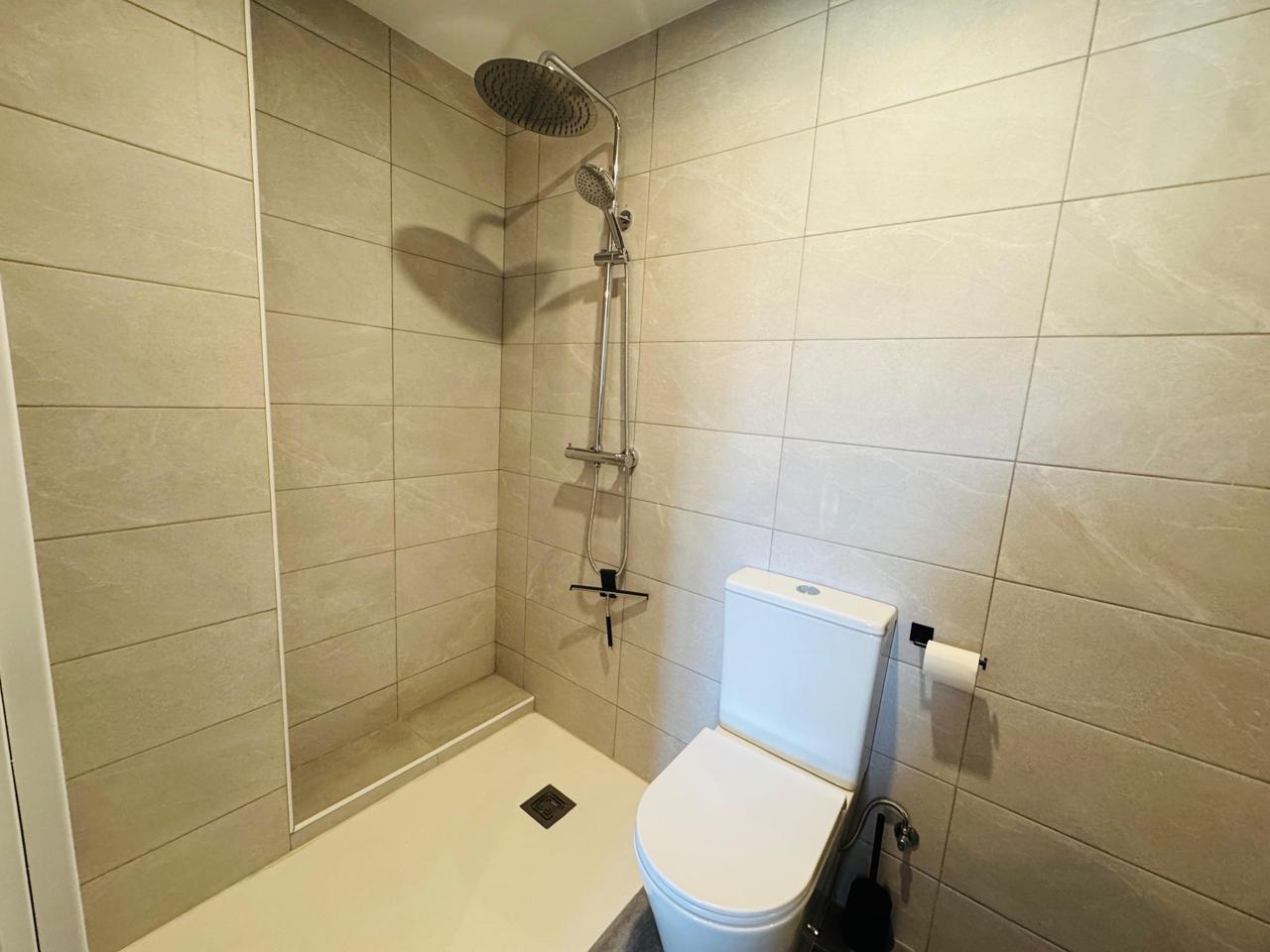 piso en martorelles · ronda-del-mercat-08107 299000€