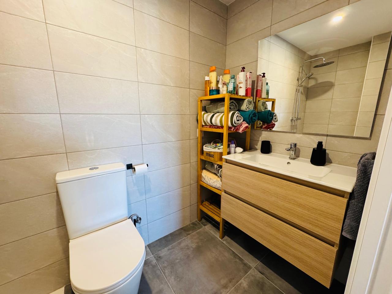 piso en martorelles · ronda-del-mercat-08107 299000€