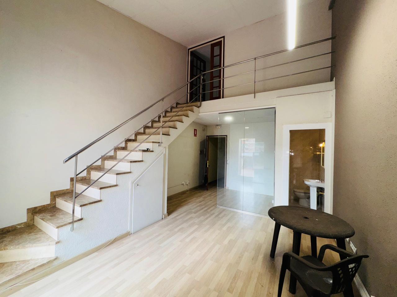 casa--chalet en montcada-i-reixac · montcada-centro 390000€
