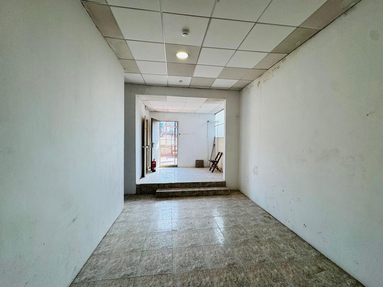 casa--chalet en montcada-i-reixac · montcada-centro 390000€
