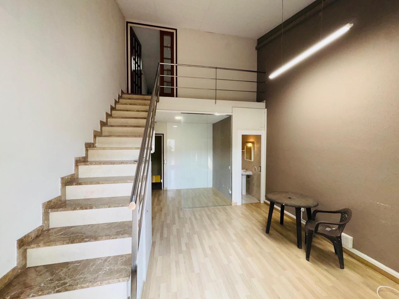 casa--chalet en montcada-i-reixac · montcada-centro 390000€