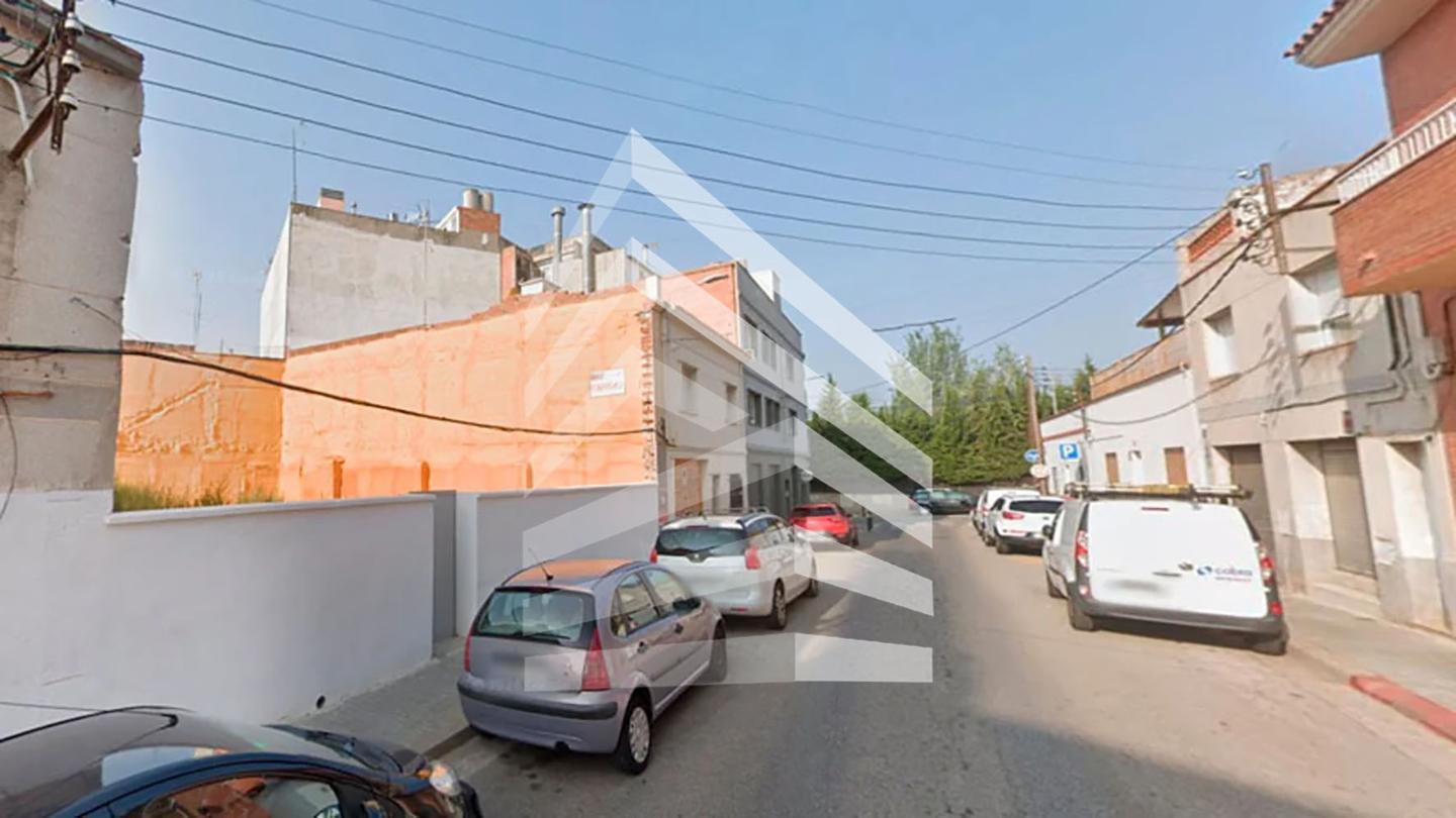 terrenos en sabadell · carrer-d'antonio-vico-08206 284000€