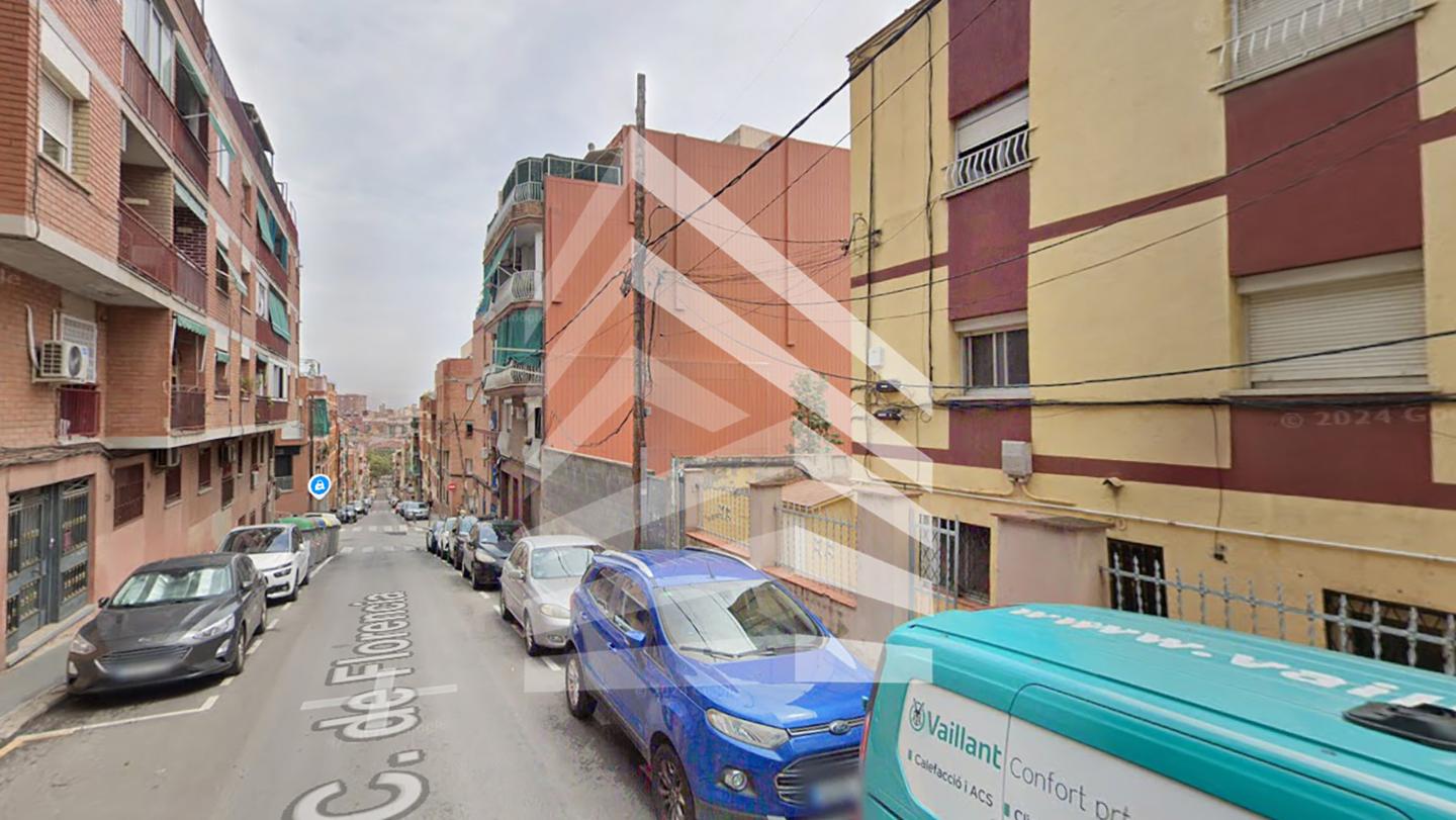 terrenos en santa-coloma-de-gramenet · carrer-de-florencia-08921 235000€