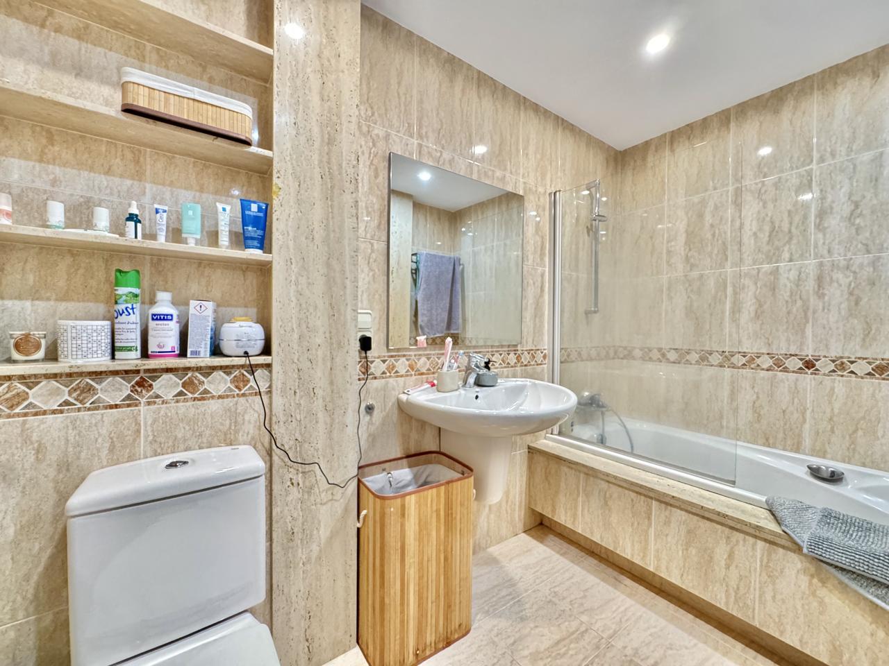 pisos en girona · carrer-castellet-10-17003 340000€