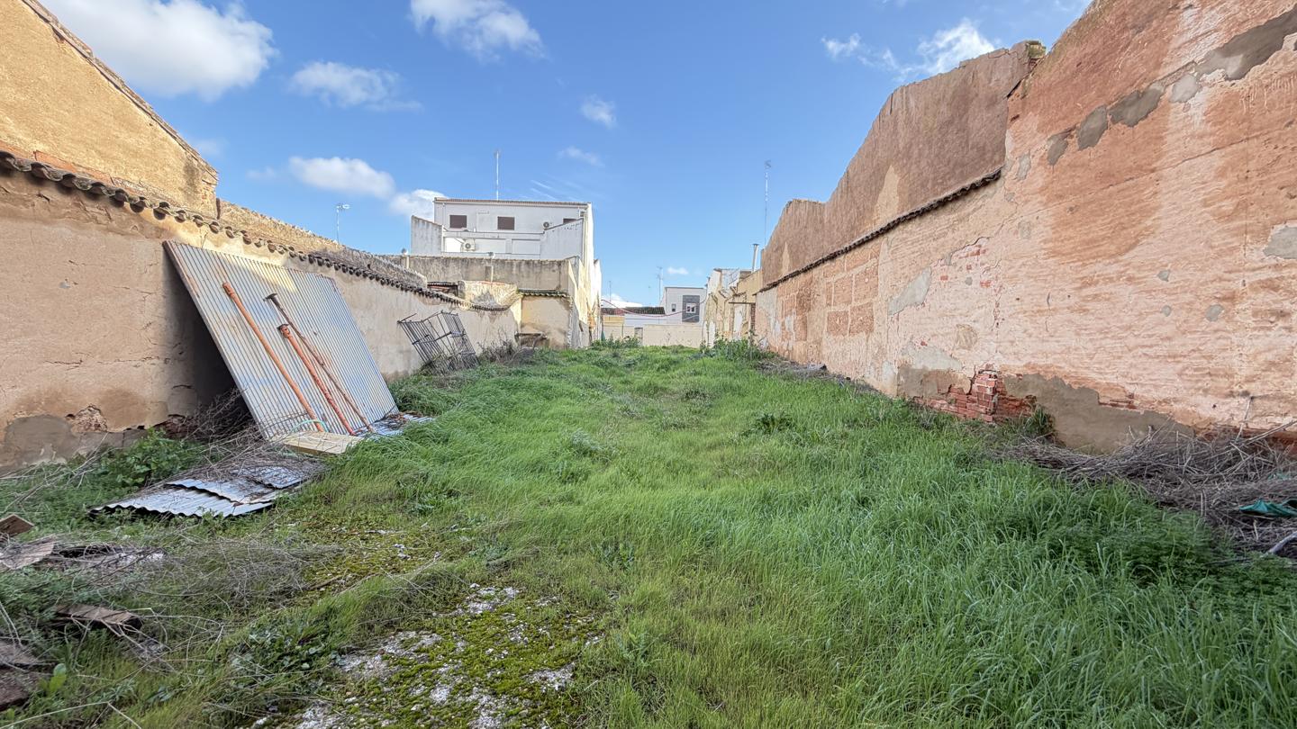Terreno en venta en Badajoz