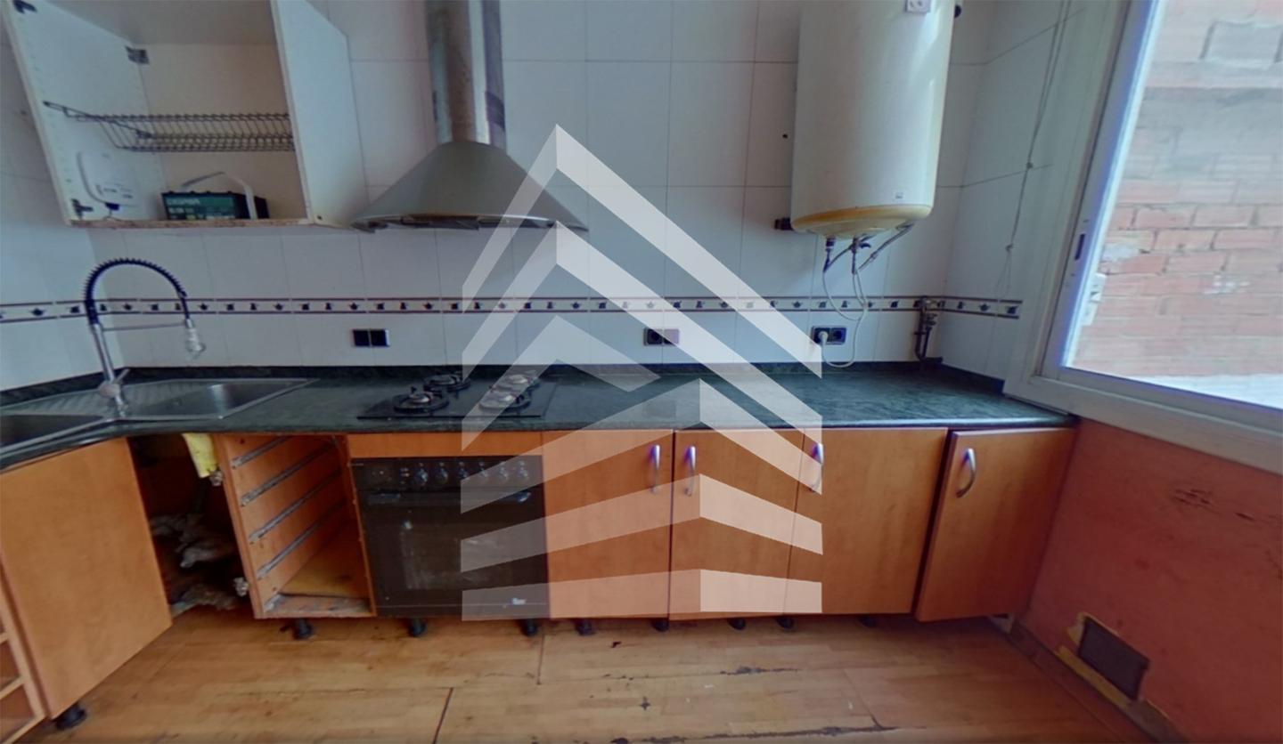 pisos en santa-coloma-de-gramenet · carrer-de-pau-piferrer-08914 116370€