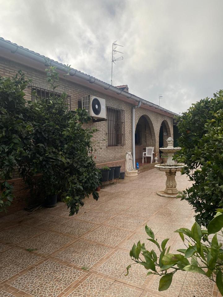 Chalet en venta en Sevilla