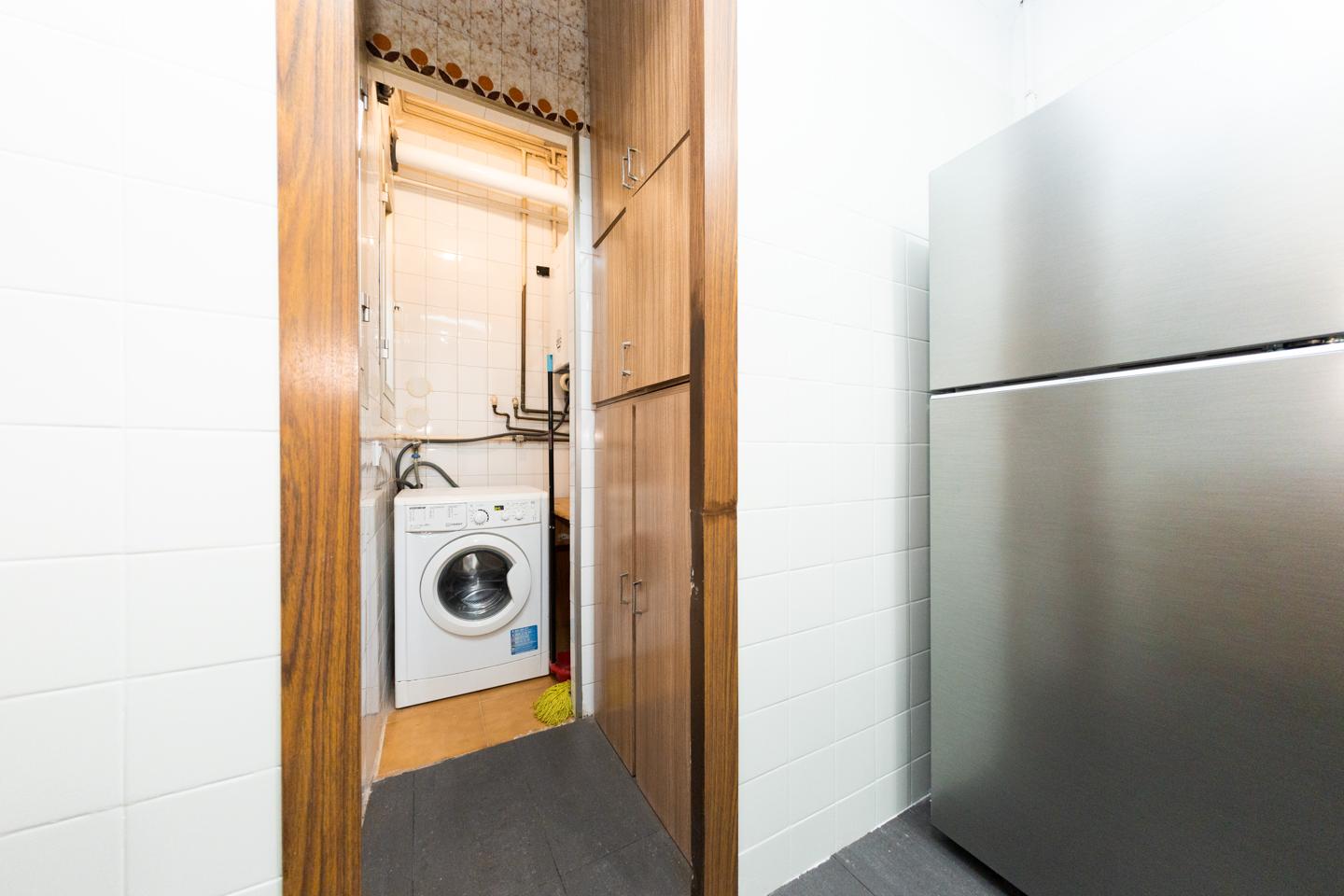 pisos en barcelona · carrer-de-corsega-08026 370000€