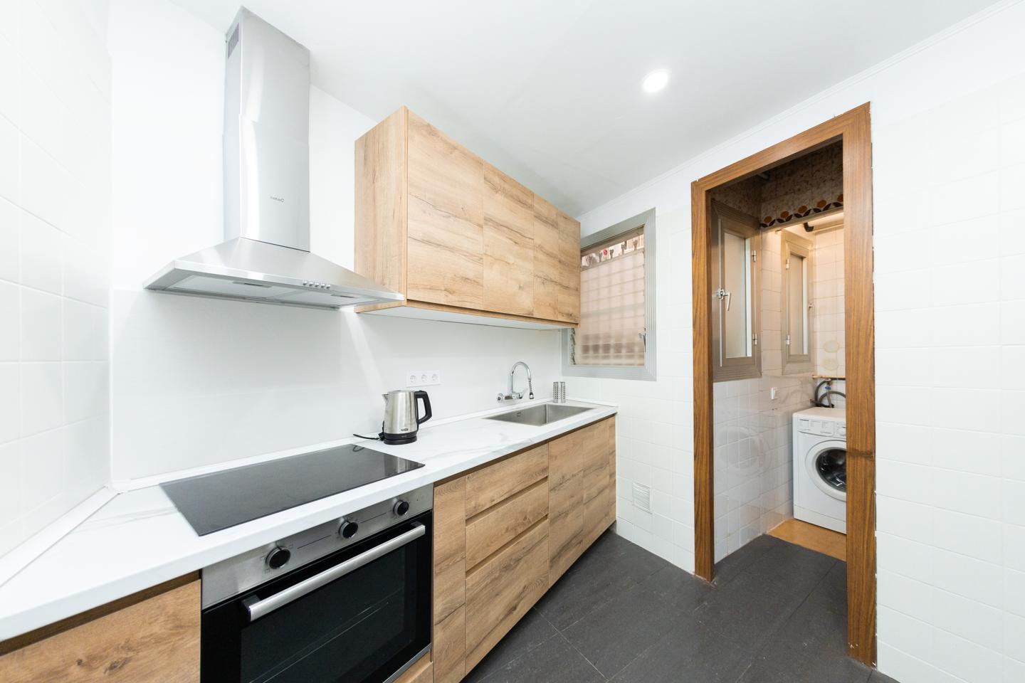 pisos en barcelona · carrer-de-corsega-08026 370000€