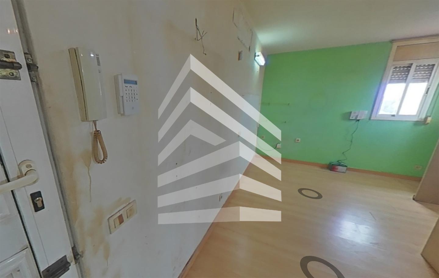 pisos en cornella-de-llobregat · carretera-d'esplugues-08940 92150€
