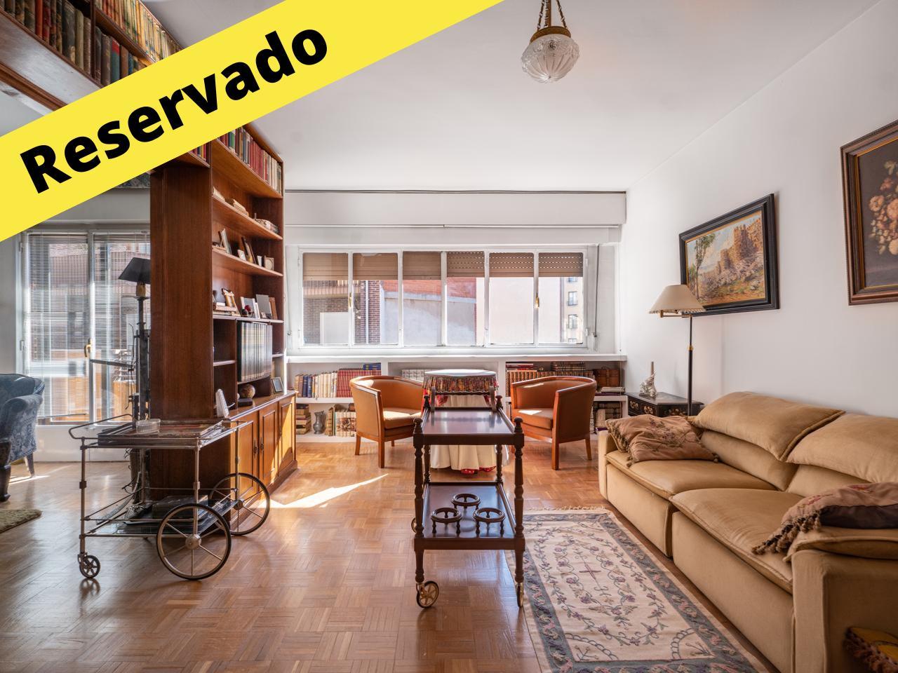 Oportunidad en el CENTRO de ávila CON ASCENSOR