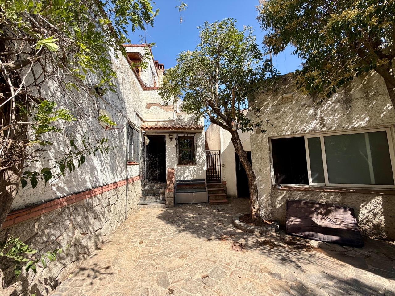 casa--chalet en montcada-i-reixac · terra-nostra 790000€