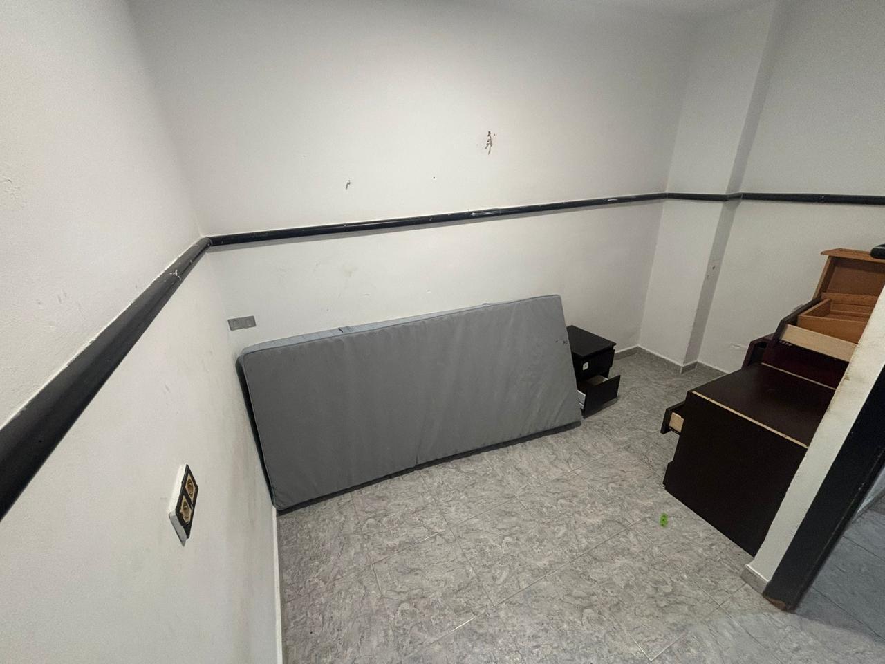 locales-comerciales en barcelona · carrer-de-travau-08031 119000€