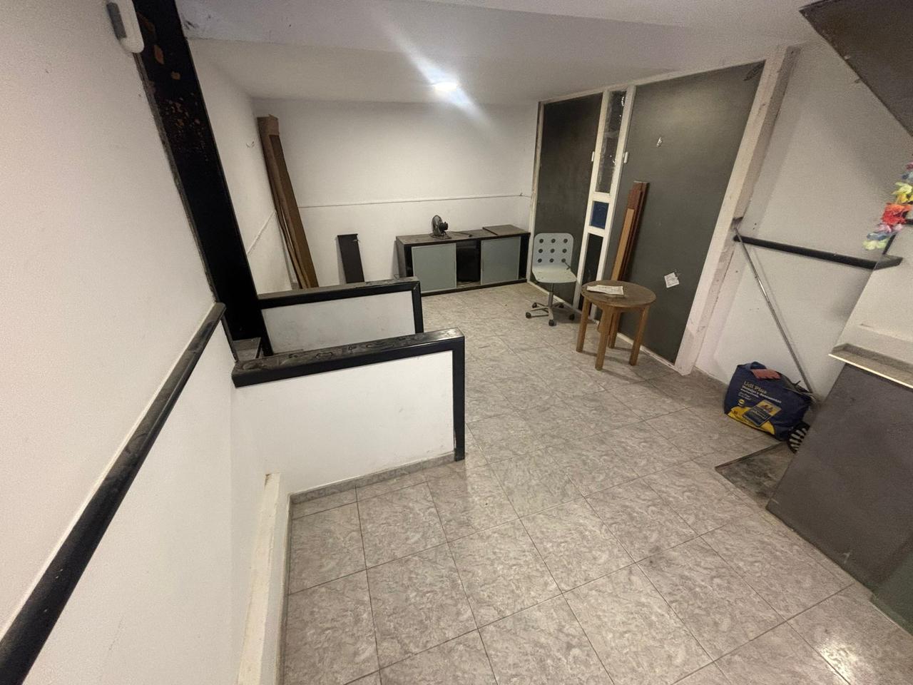 locales-comerciales en barcelona · carrer-de-travau-08031 119000€